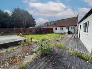 Photo 16- click for photo gallery